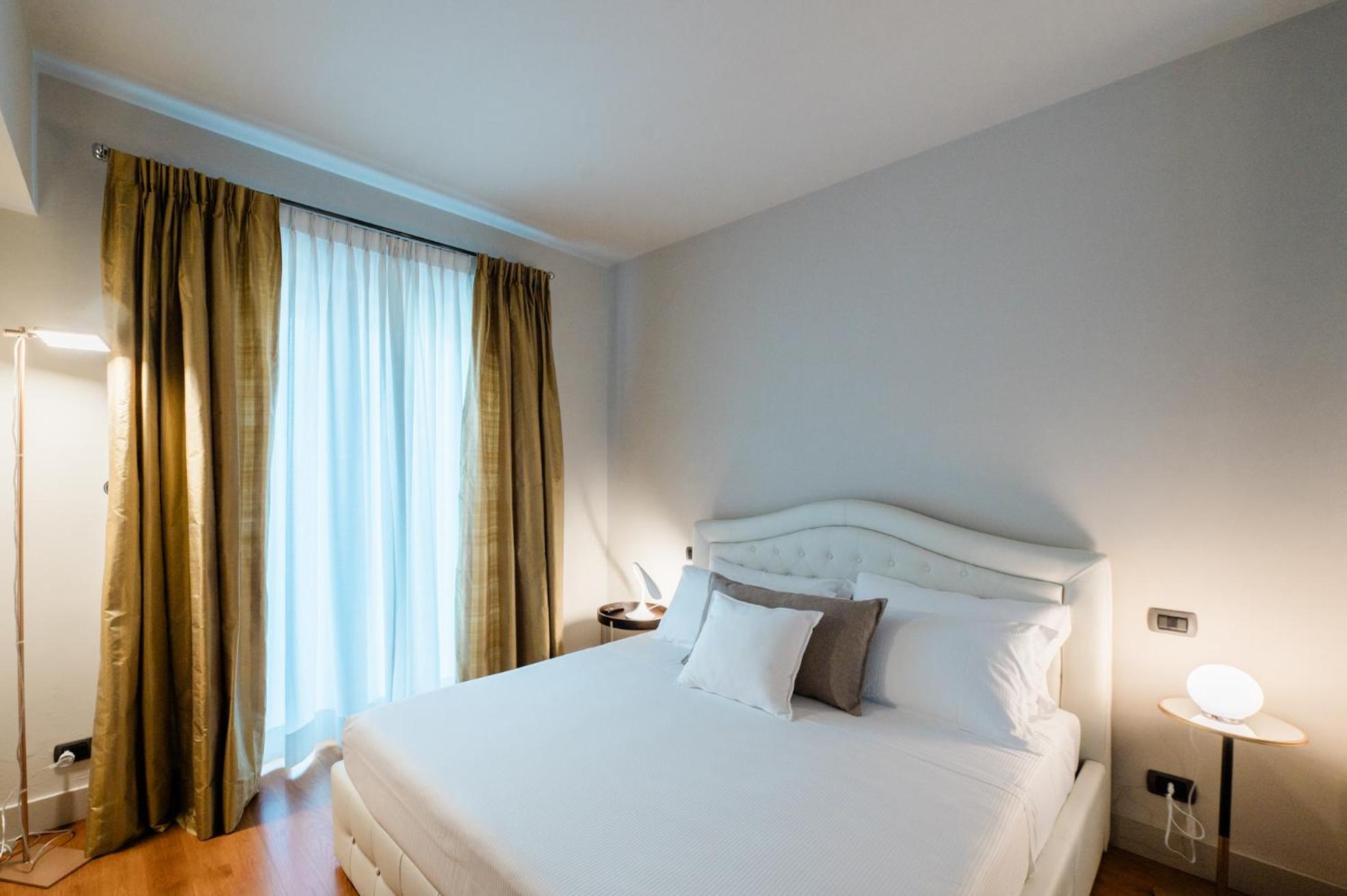 Airport Bea Rooms Azzano San Paolo Exterior foto